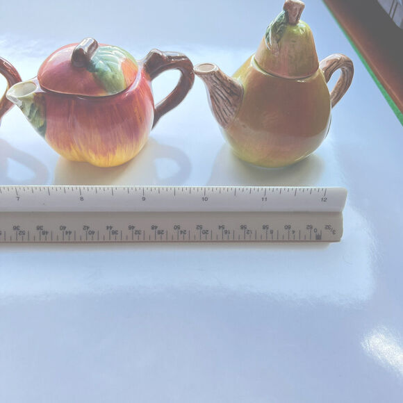 Russ Berrie & Co Miniature Fruit Apple and Pear Teapots - Picture 15 of 15